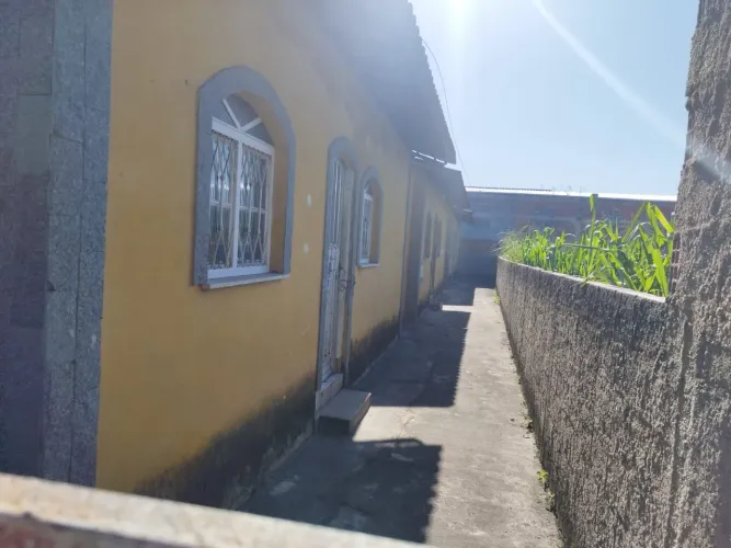 Aluga-se Casa - Sala, quarto, Coz e Banheiro - Casa de Vila Sto Antônio