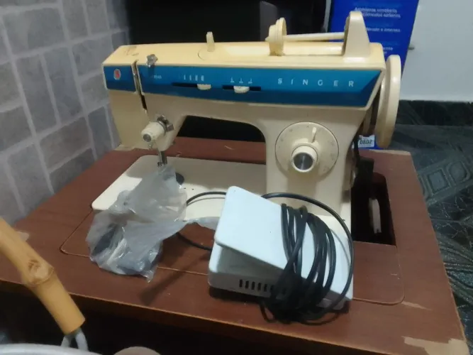 Máquina Singer. 