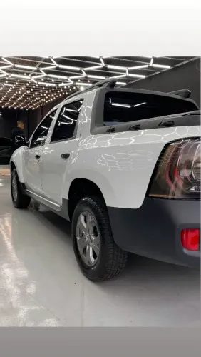 Renault Duster Oroch Intense 1.6 Flex 16V Mec. 2023