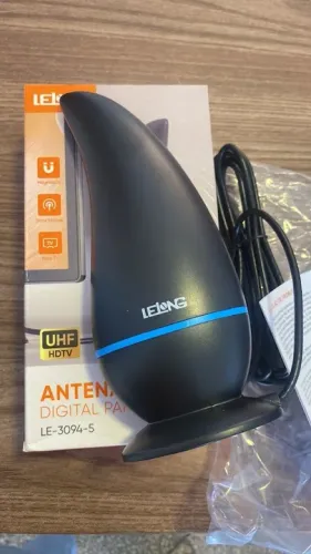 antena digital 3metros com amplificador de sinal decorativa ambiente