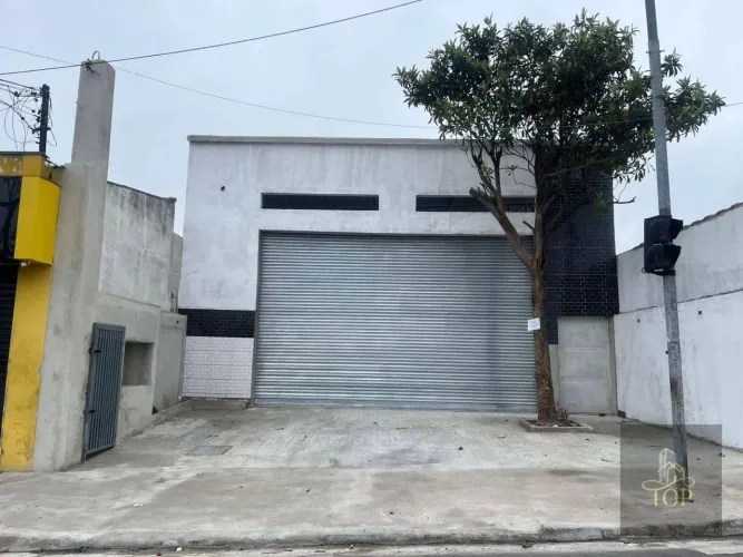 Galpão para alugar, 240 m² por R$ 8.975,00/mês - Vila Humaitá - Santo André/SP