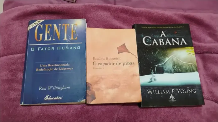 Kit 3 livros Gente Fator Humano, O Caçador de Pipas e A Cabana