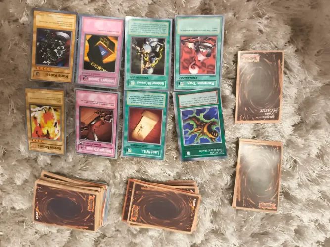 Cartas Yu-Gi-Oh! (Versão Mini)