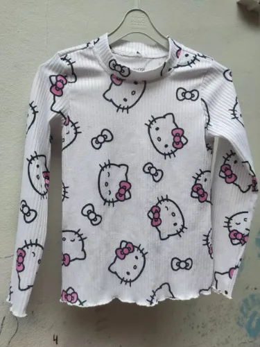 Manga longa hello Kitty 