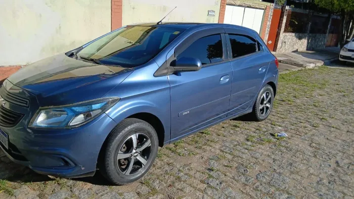 Chevrolet Onix Hatch LS 1.0 8V Flex Power Mec. 4P 2015