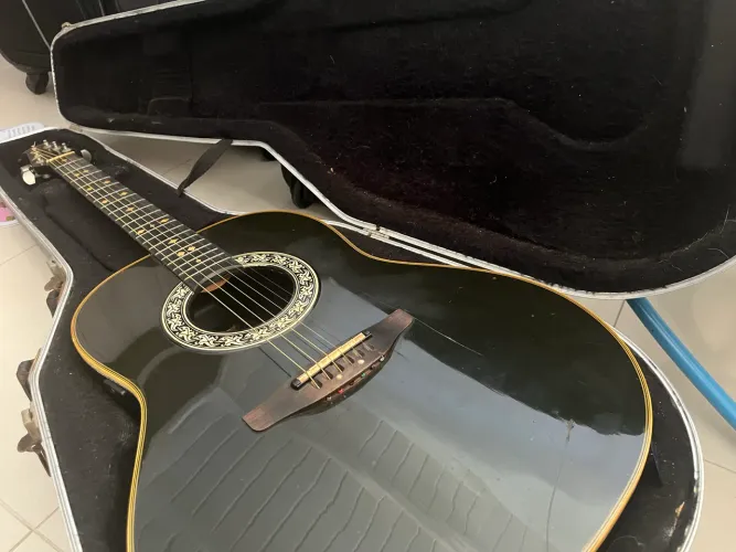 Violão de aço Ovation Modelo Custom Balladeer  1712