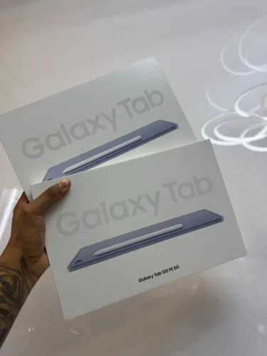 Samsung Galaxy Tab S10 FE 5G 128 gigas com 8GB 
