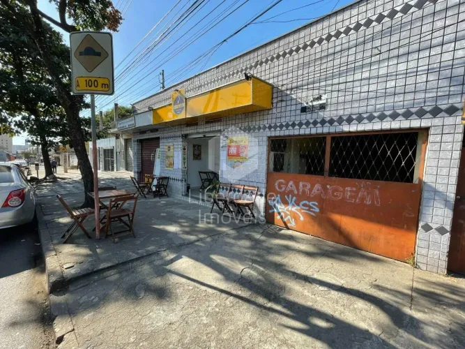 Imóvel comercial à venda na Av. Abílio Machado!