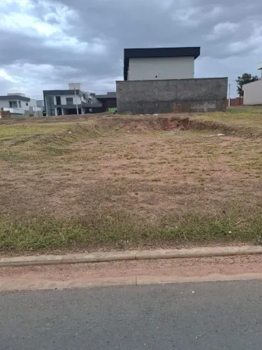 JARDINS PORTO  - QUITADO LOTE RESIDENCIAL 