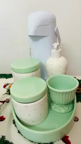 Kit higiene em porcelana