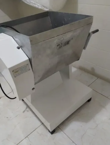 Masseira Basculante Lieme 25kg