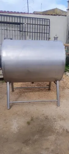 Tanque para combustível em inox.
