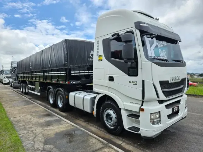 Iveco hiway 440 6x2 Ano 17 6x2 Teto Alto Repasse + Graneleira Estrada 2021 12.40 x1.80