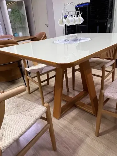 Mesa Itália 1350 x 800 cm com Tampo de Vidro