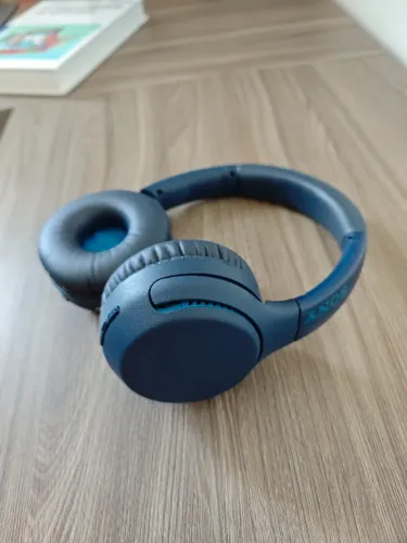 Sony WH-XB700
