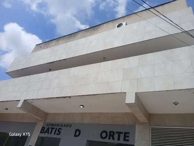 Aluga-se apartamento na santa lucia na rua são josé proximo academia Ds 