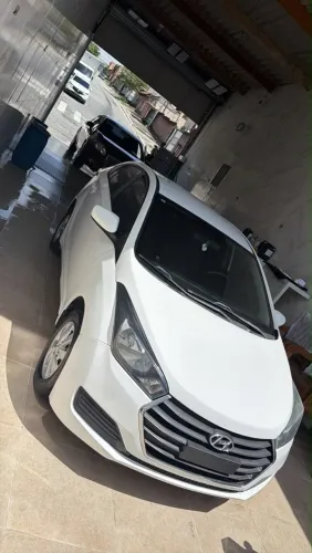 Hyundai HB20S C.plus/c.style 1.6 Flex 16V Mec.4p 2015
