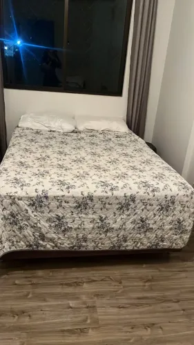 Cama casal Anjo colchões + Box e Cama Queen Ortobom + Box