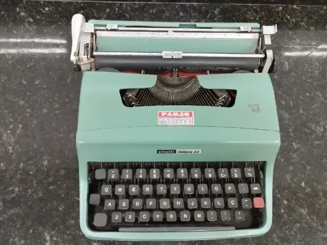 Máquina de datilografia 