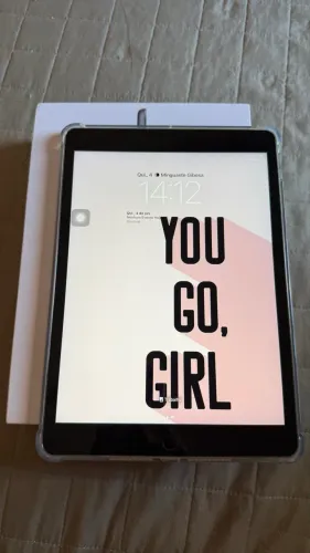 iPad Apple 9ª Geração ? Space Gray | Com Capa