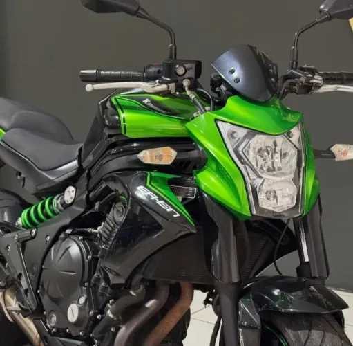 ER6N 650 Lindíssima
