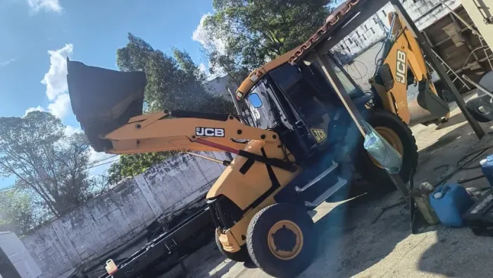 RETRO JCB 6X4   2013  