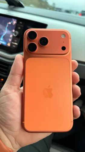 IPHONE 17 Pro Max 256gb - LARANJINHA 