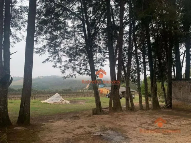 Chácara à venda, 360000 m² por R$ 450.000,00 - Dos Almeidas - São Miguel Arcanjo/SP