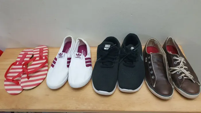 Lote de calçados N° 34