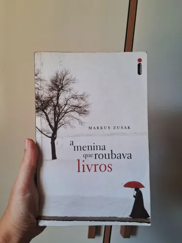 Livro A menina que roubava livros