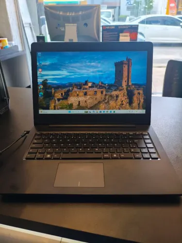 Notebook Positivo Core i3 8Gb de Memória Ram SSD de 480GB