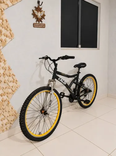 Bicicleta Caloi Montain aro 26