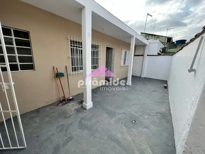 Casa com 1 dormitório para alugar, 60 m² por R$ 1.500,00 aluguel/mês - Jardim Ismênia - Sã