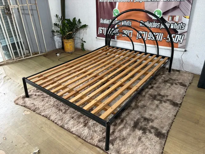 Cama casal estrutura de ferro ótima ((ENTREGO GRATIS))