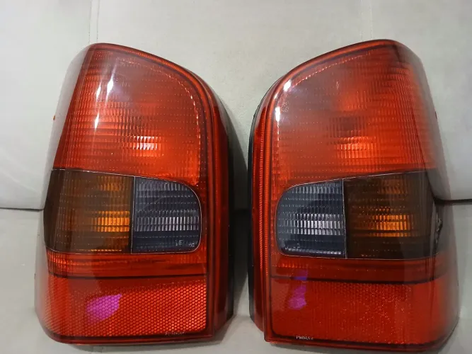 Lanterna traseira vw parati bolinha cor vermelha codigo original vw
