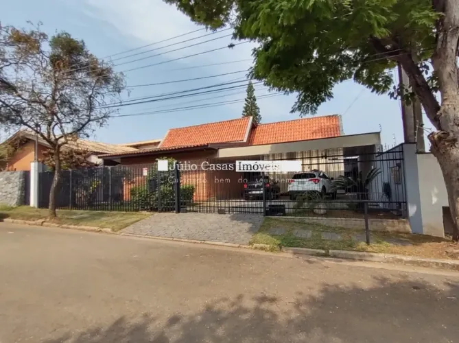 Casa a venda com 4 quartos, 292m2 no Jardim Eltonville - Sorocaba