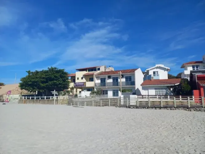 Casa pé na areia, 3 dorms, ar, Ingleses, Florianópolis, SC. Cod: 84