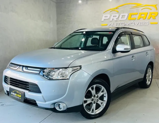 Mitsubishi Outlander 2.0 16V 160cv Aut. 2014
