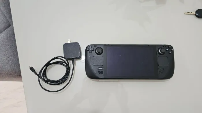 Steam deck 64gb + sd 512gb