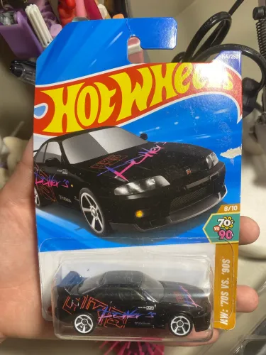PROMOÇÃO - Hot Wheels Nissan Skyline GT-R