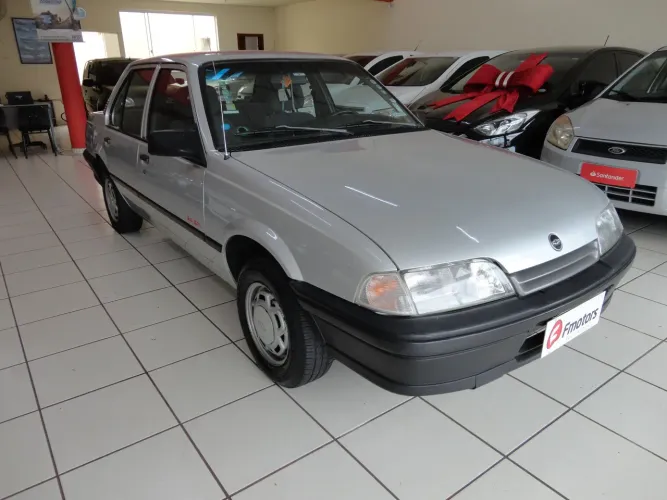 Chevrolet Monza GL 2.0 Efi/sl/l/650/club/barc.2e4p (álcool) 1996