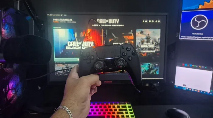 Controle PS5 Evzen Pro com 4 grips.
