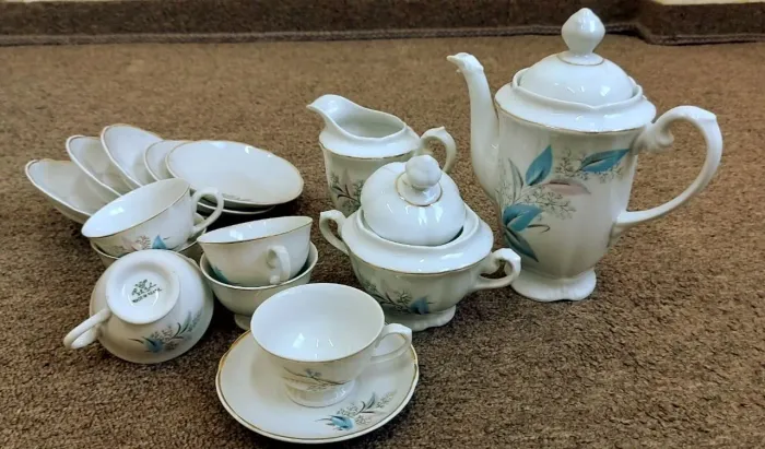 Jogo de café/chá porcelana "Real" com 15 peças