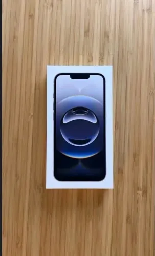 iPhone 16e 512GB Novo na caixa.
