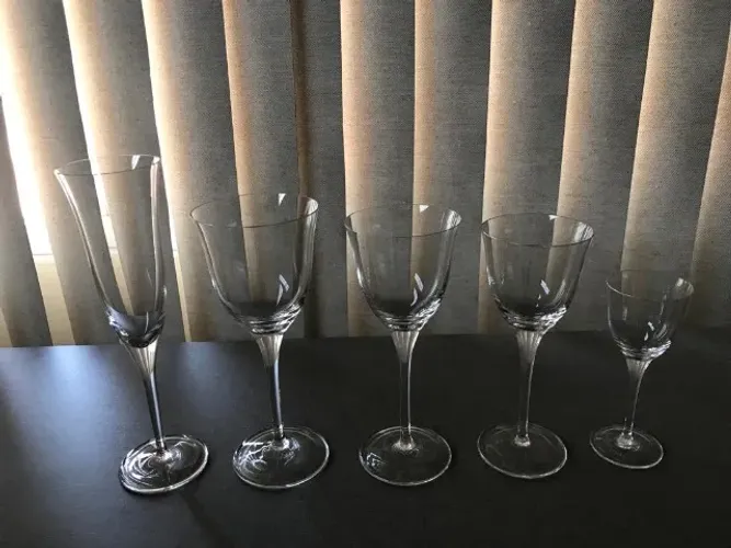 Jogo Completo de Taças de Cristal Alemão