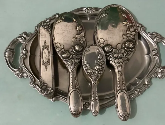 Conjunto Vintage + Bandeja Decorativa de Penteadeira