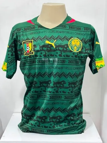 Camisa Camarões tamanho M, modelo Tailandês