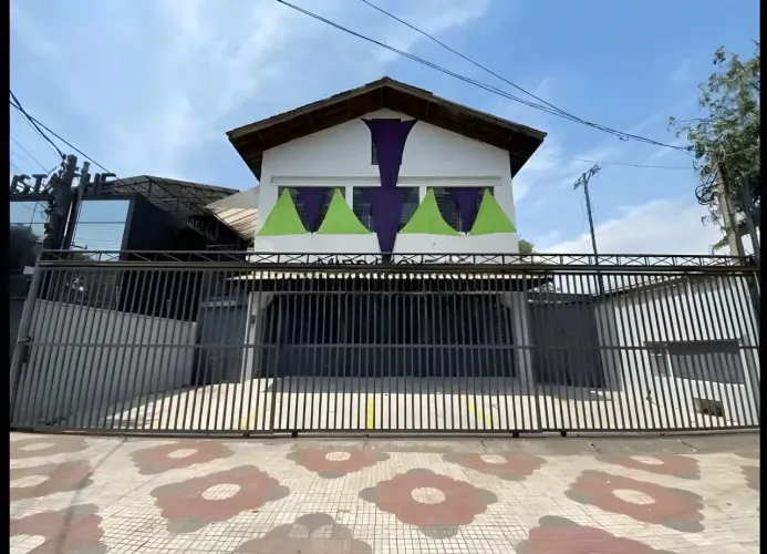 Galpão na Avenida Lineu de Paula Machado, 1499 1000 m²