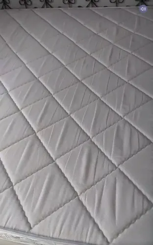 Colchão de excelente qualidade e pouco tempo de usos