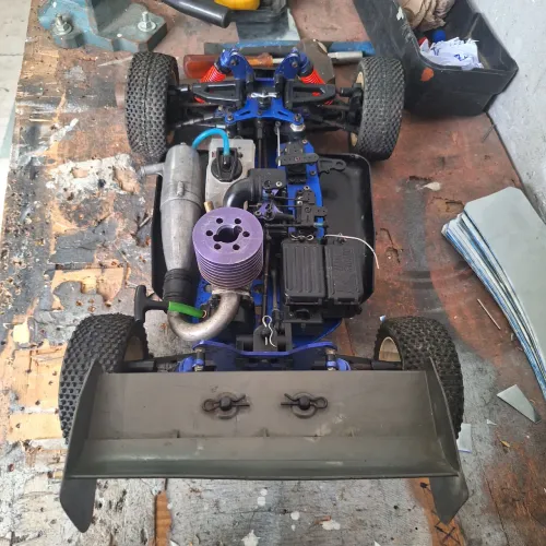 Automodelo kyosho inferno gt2